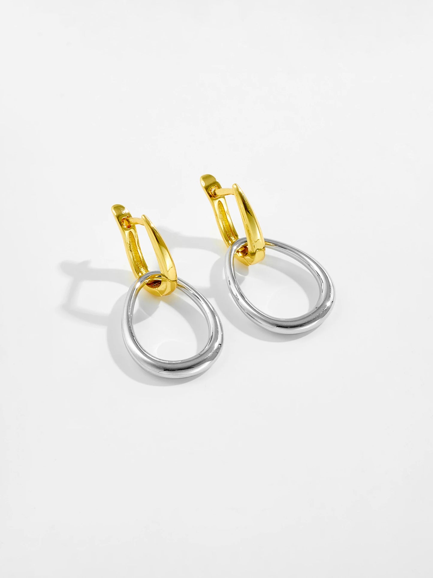 Demiura Earrings