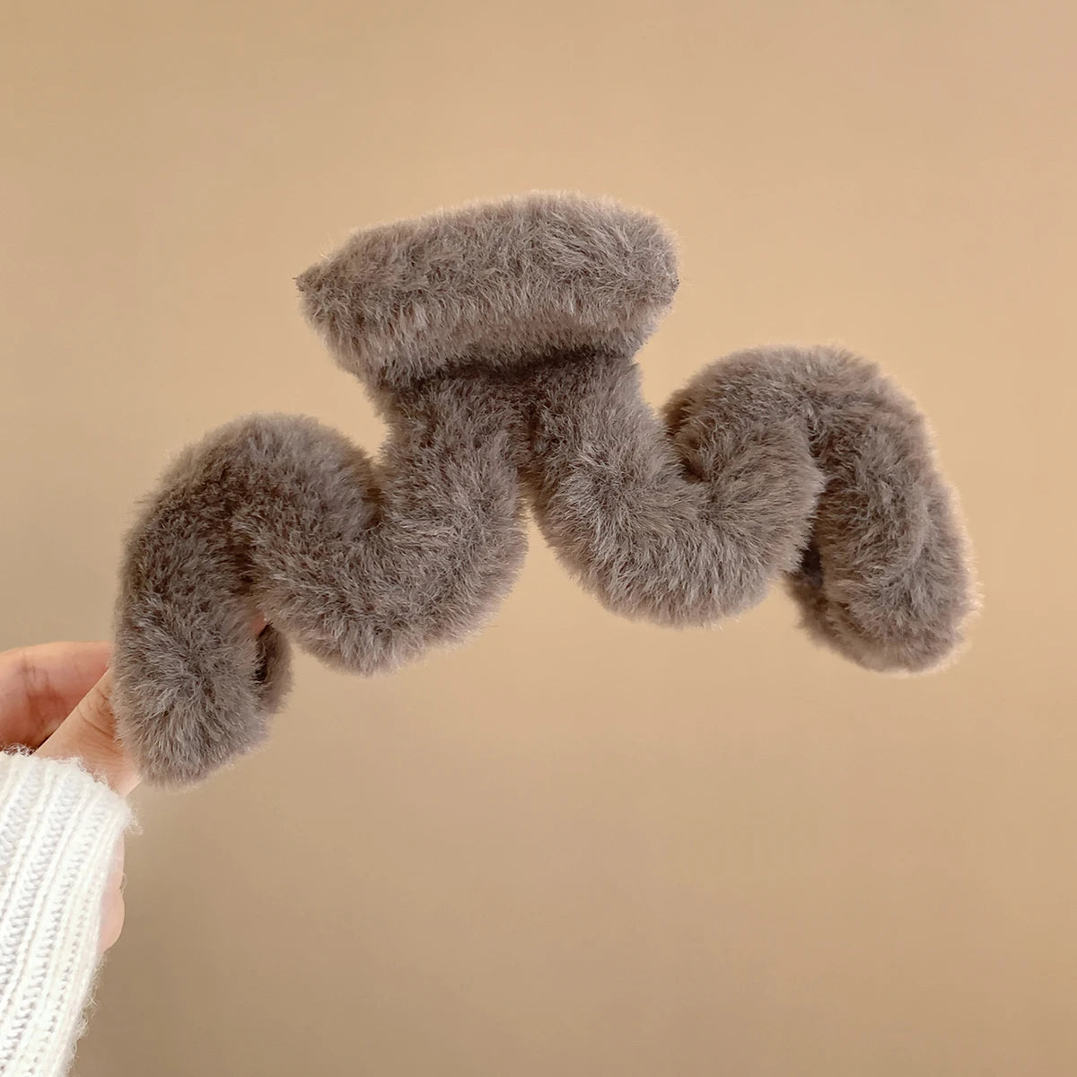Fluffette Hair Claw