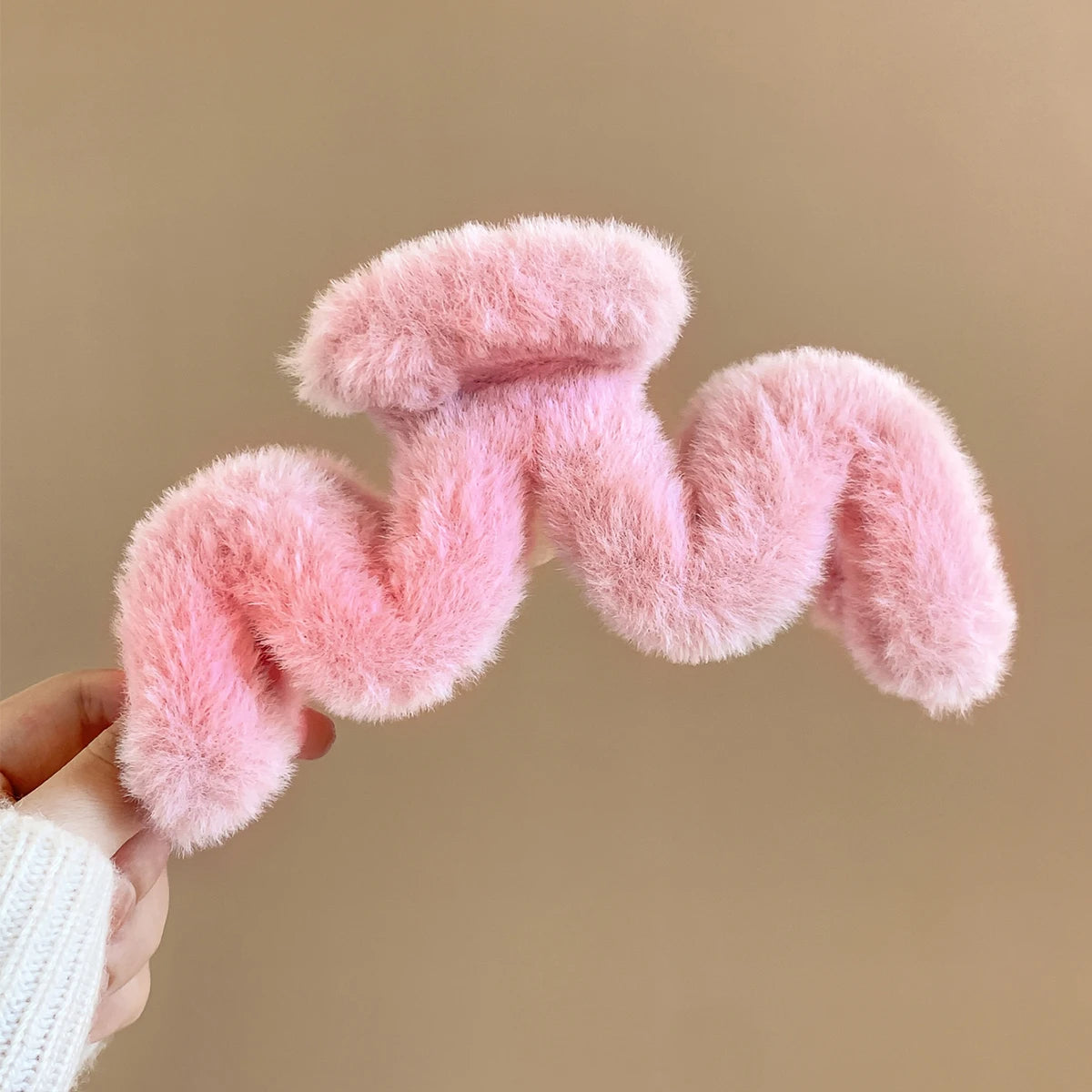 Fluffette Hair Claw