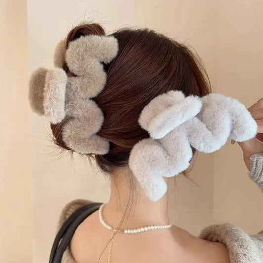 Fluffette Hair Claw