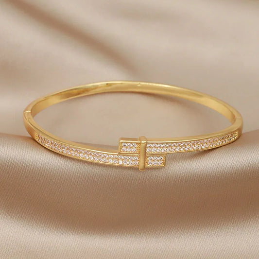 Poise Bracelet